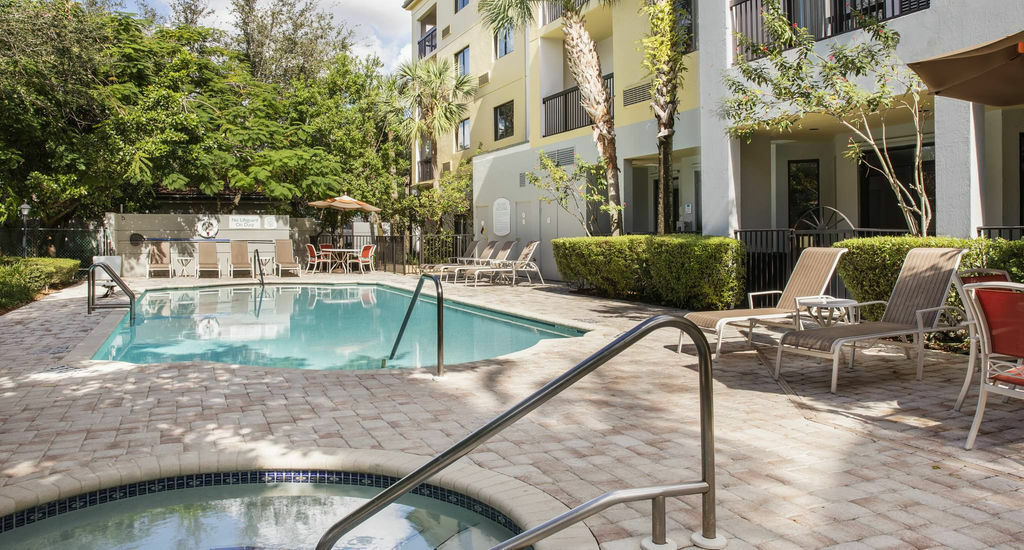 Courtyard By Marriott Fort Lauderdale Корал-Спрингс Экстерьер фото